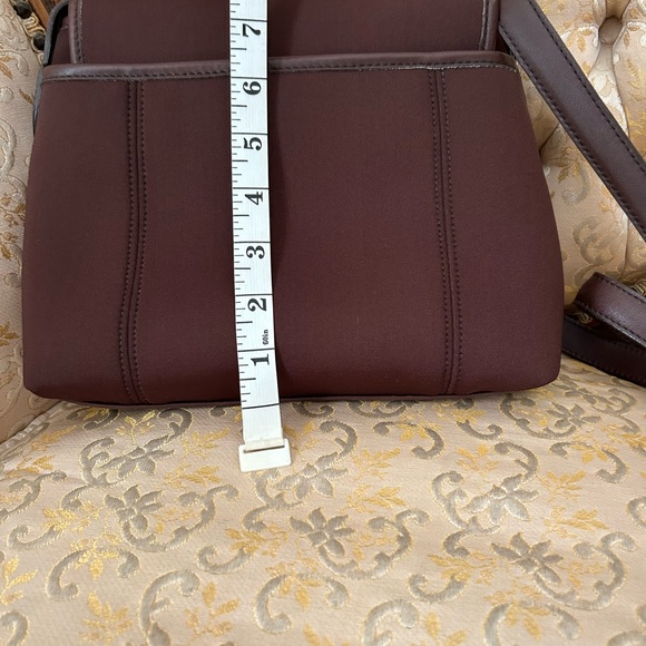 RARE! Vintage Coach Chocolate Crossbody - Picture 4 of 11